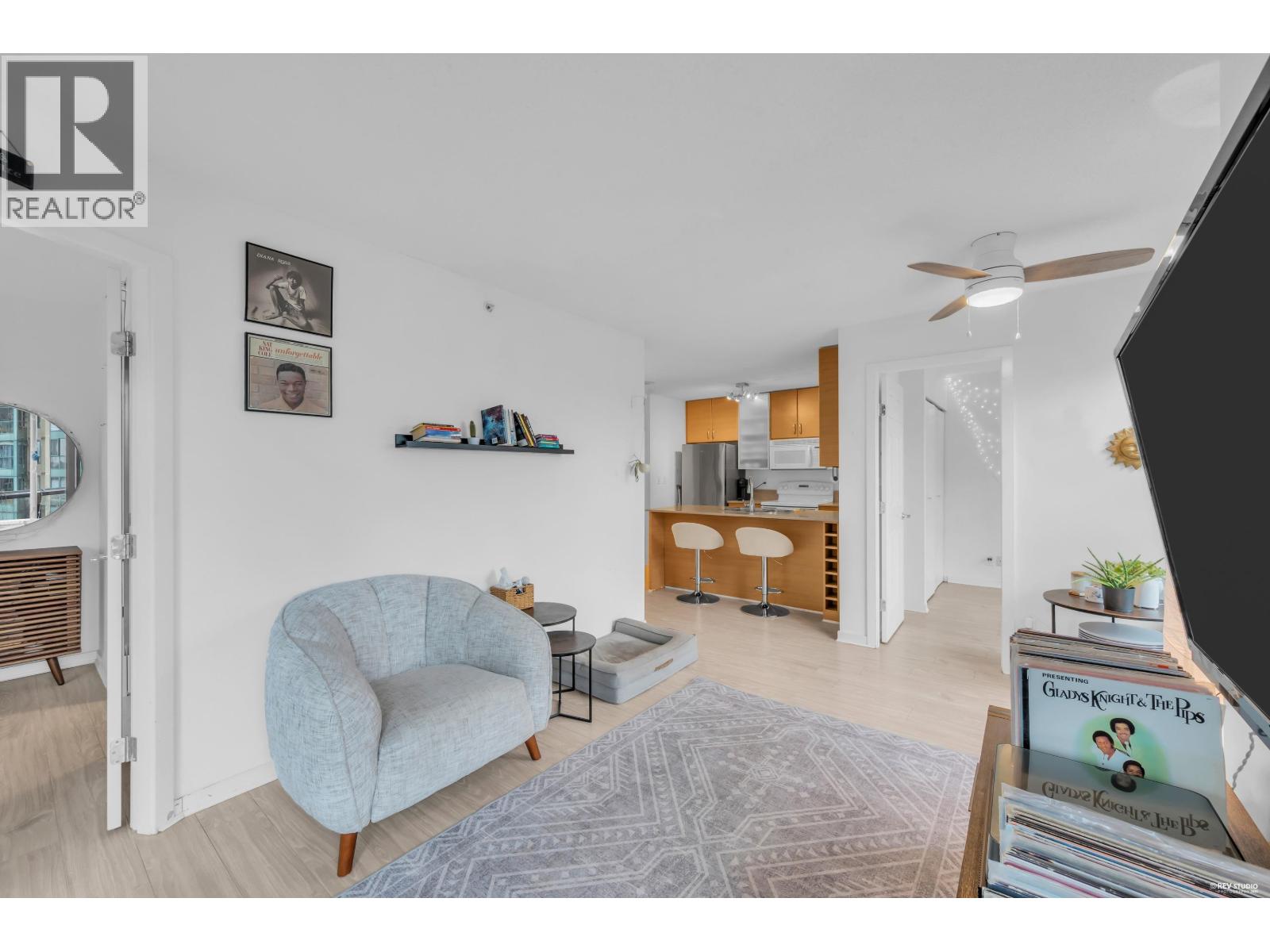 1401 928 Homer Street, Vancouver, British Columbia  V6B 1T7 - Photo 12 - R3165170