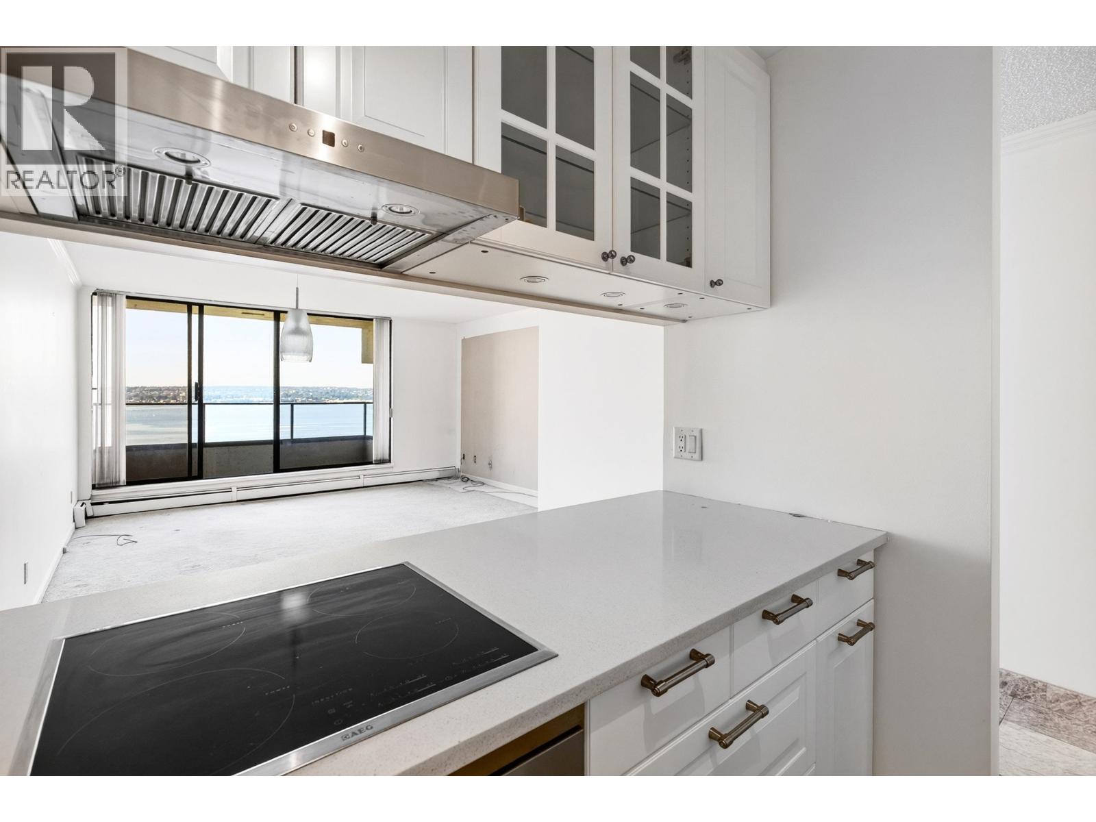 1402 1995 Beach Avenue, Vancouver, British Columbia  V6G 2Y3 - Photo 11 - R3165229