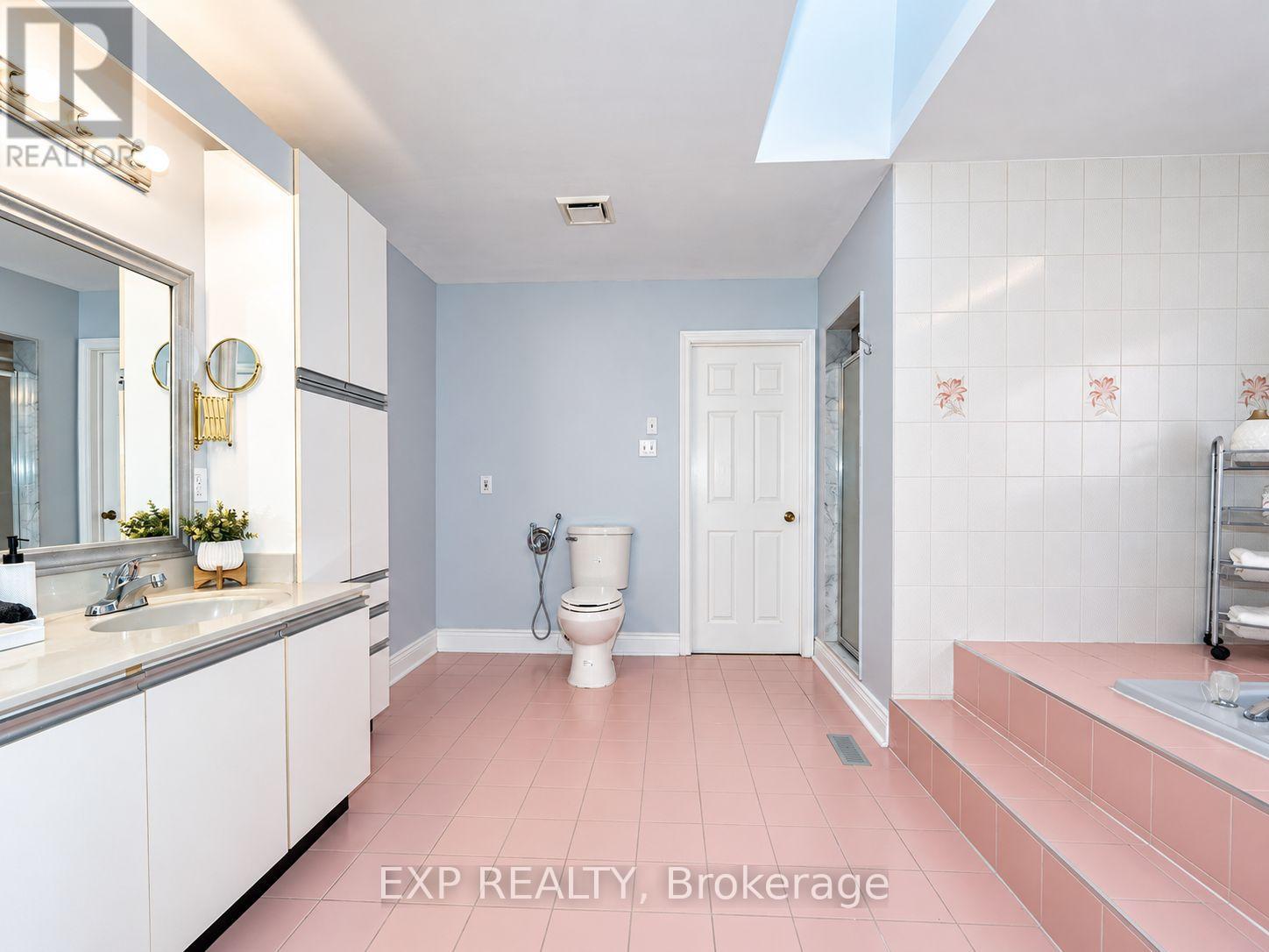 29 Northgate Crescent, Richmond Hill, Ontario  L4B 2K8 - Photo 25 - N13013890