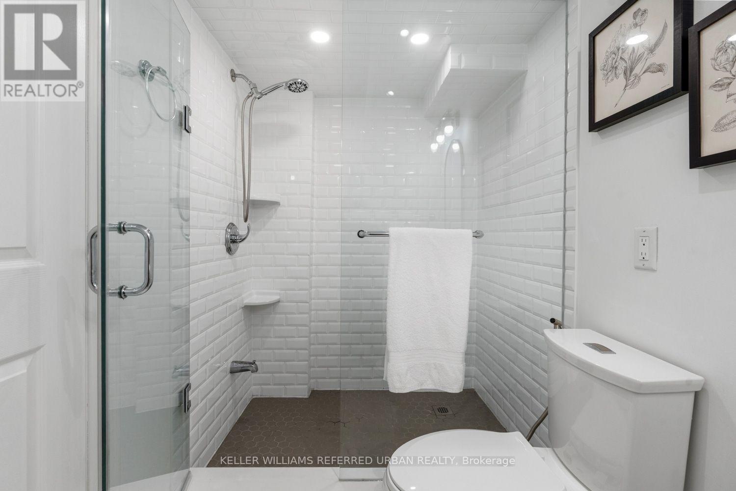 109 Kennedy Avenue, Toronto, Ontario M6S 2X8 - Photo 39 - W13767080