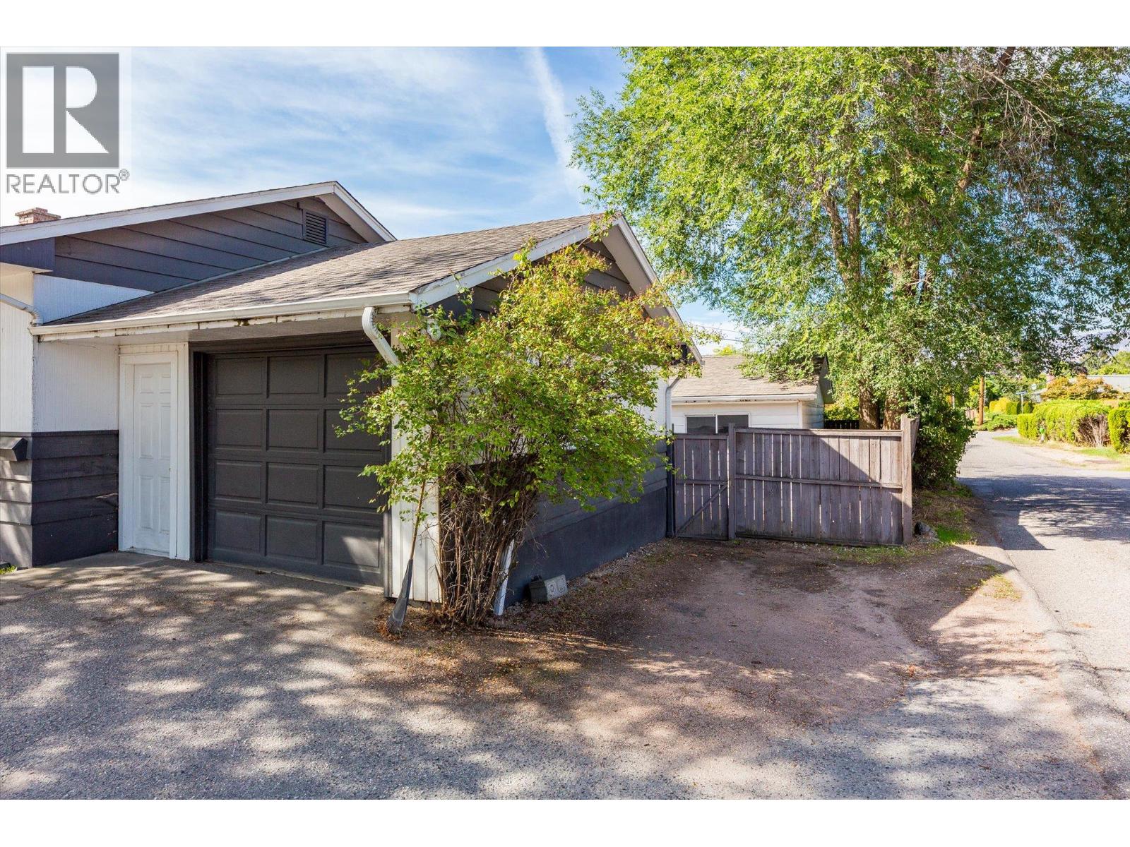 1370 Glenmore Drive, Kelowna, British Columbia  V1Y 4P5 - Photo 38 - 10399263
