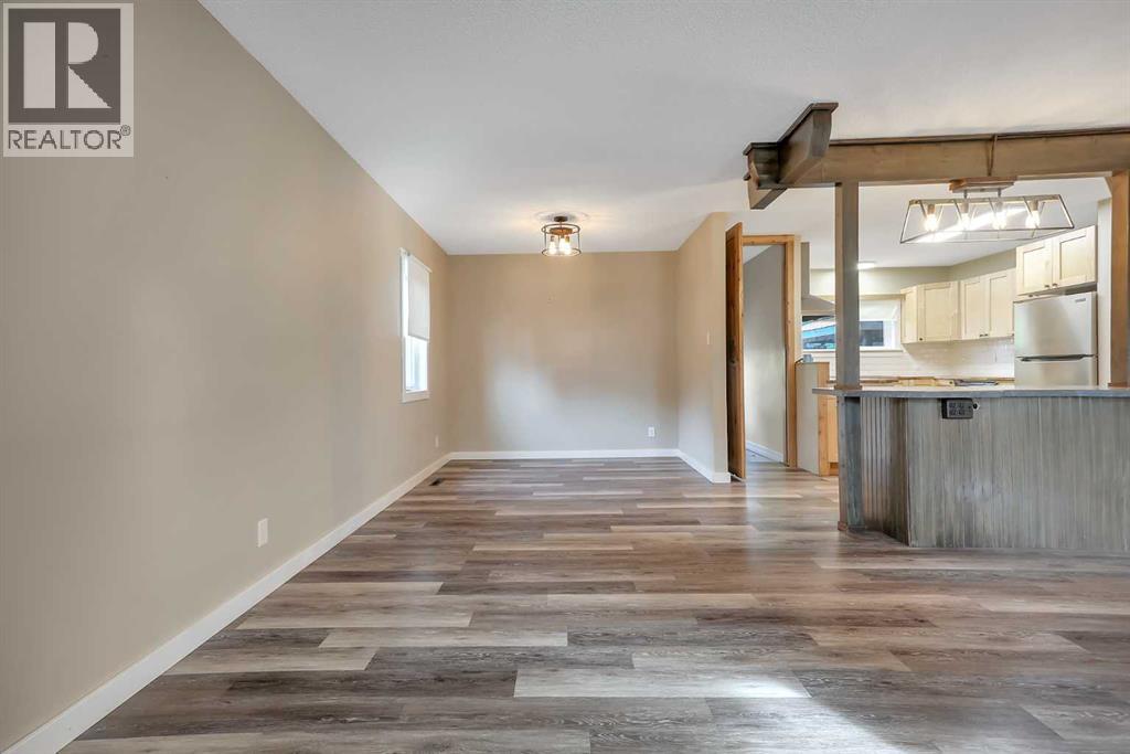 70 Sherwood Crescent, Red Deer, Alberta  T4N 0A6 - Photo 8 - A2344429