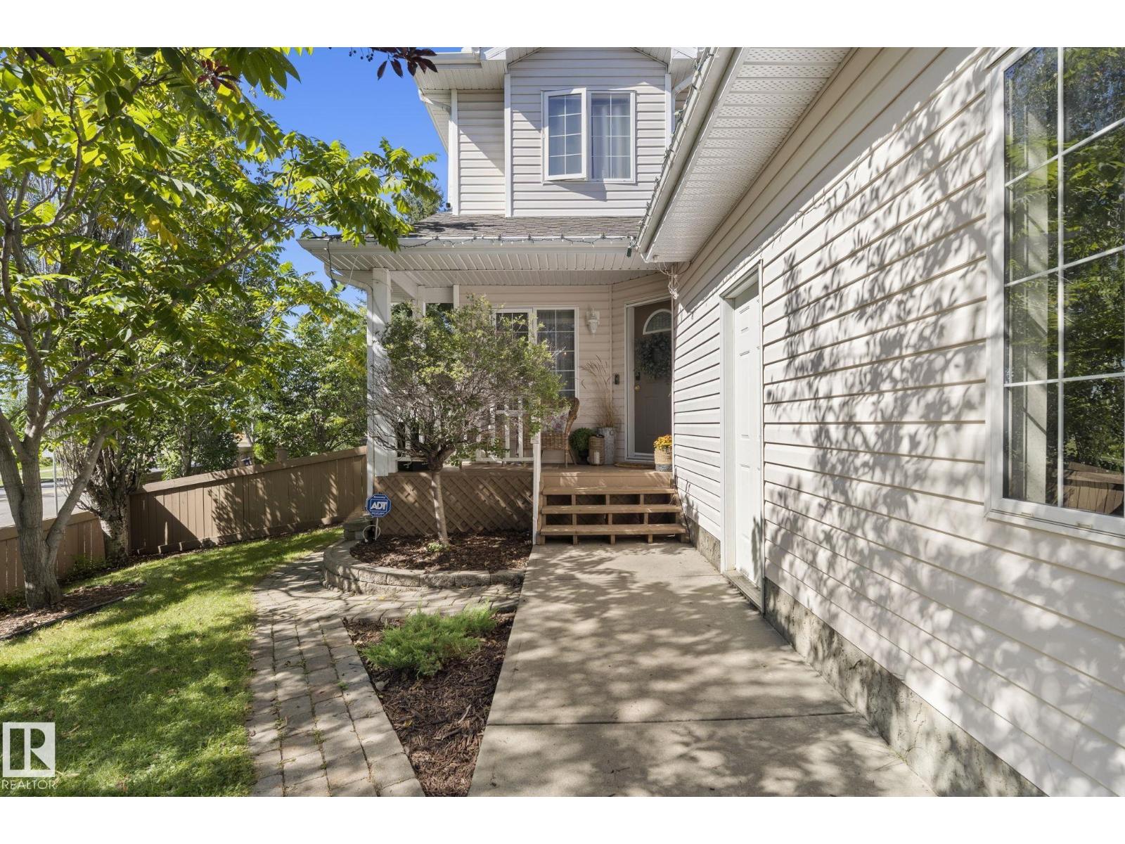 2 Westwood Wd, Fort Saskatchewan, Alberta  T8L 4J3 - Photo 3 - E4508651