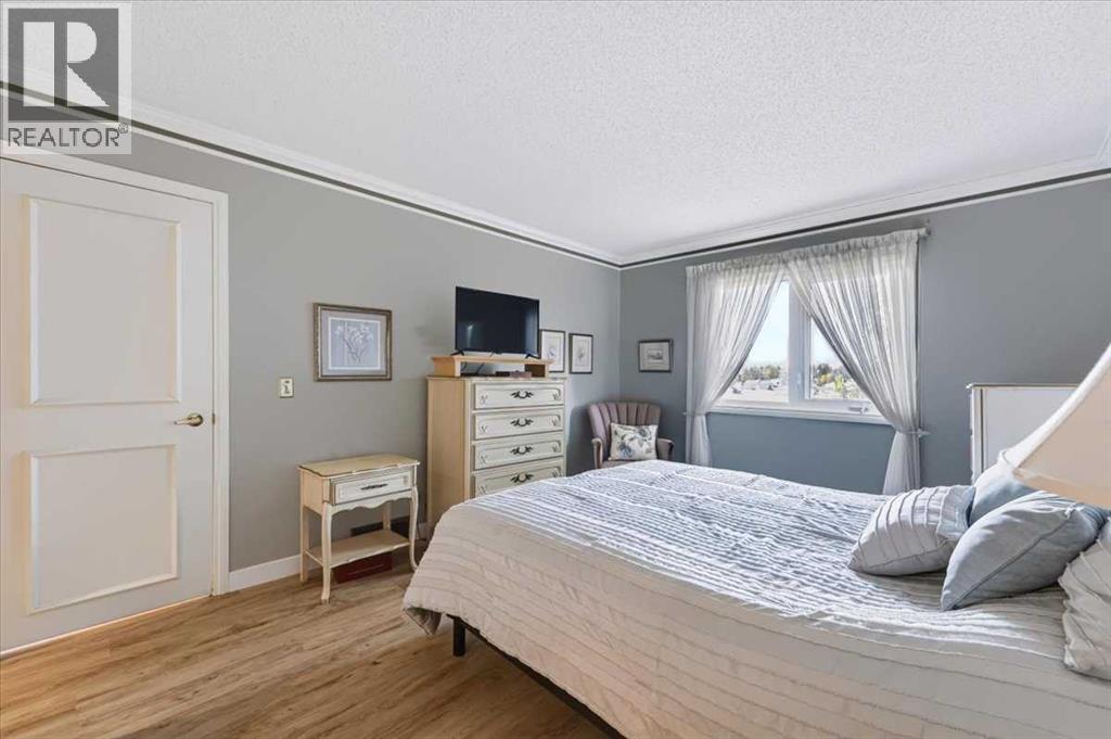 36, 140 Strathaven Circle SW, Calgary, Alberta  T3H 2N5 - Photo 28 - A2344630