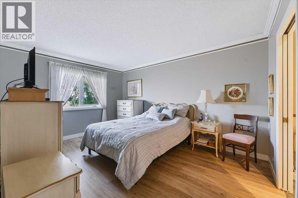 36, 140 Strathaven Circle SW, Calgary, Alberta  T3H 2N5 - Photo 27 - A2344630