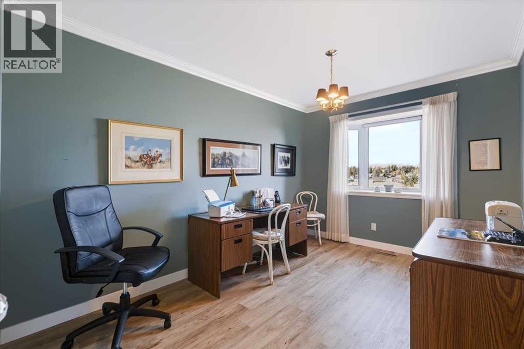 36, 140 Strathaven Circle SW, Calgary, Alberta  T3H 2N5 - Photo 32 - A2344630