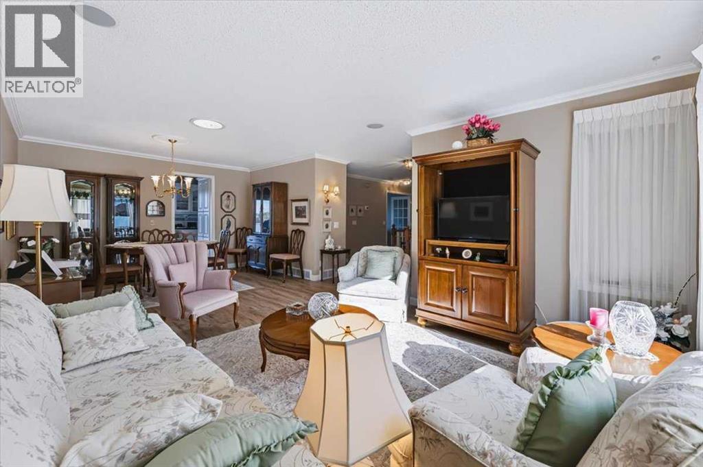 36, 140 Strathaven Circle SW, Calgary, Alberta  T3H 2N5 - Photo 12 - A2344630
