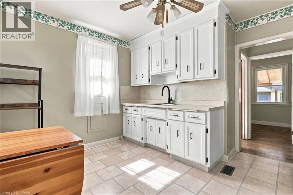 327 Highland Road E, Kitchener, Ontario N2M 3W6 - Photo 11 - 40863207
