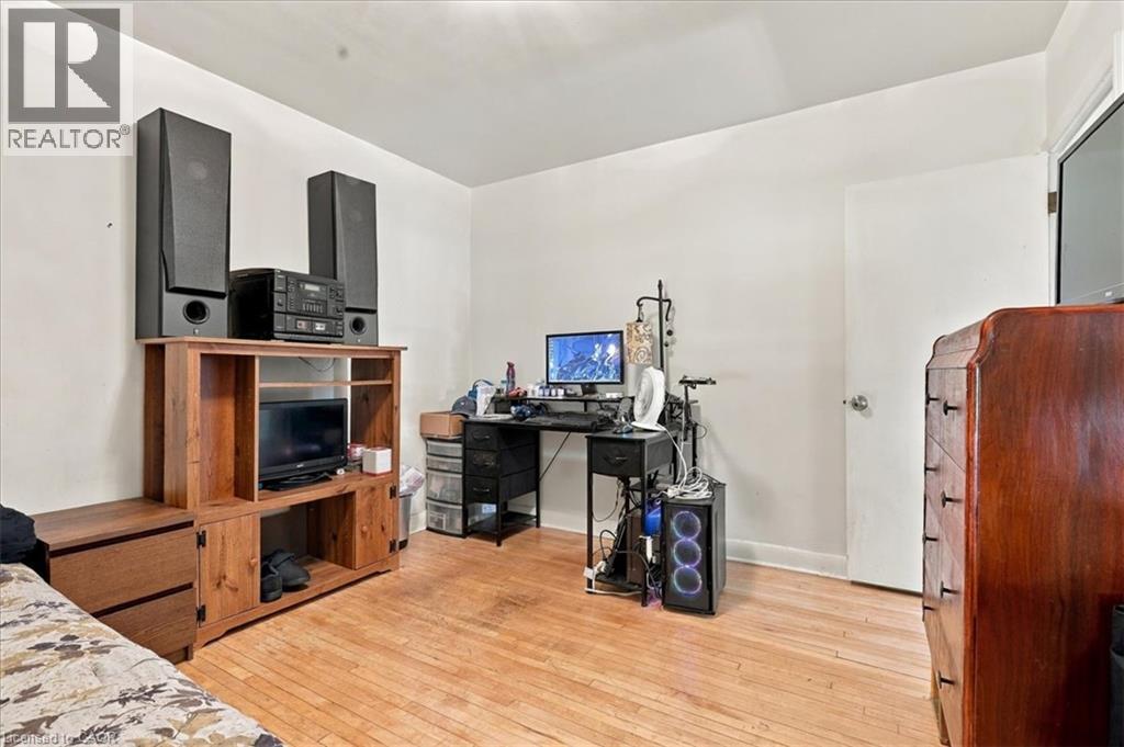 327 Highland Road E, Kitchener, Ontario N2M 3W6 - Photo 18 - 40863207