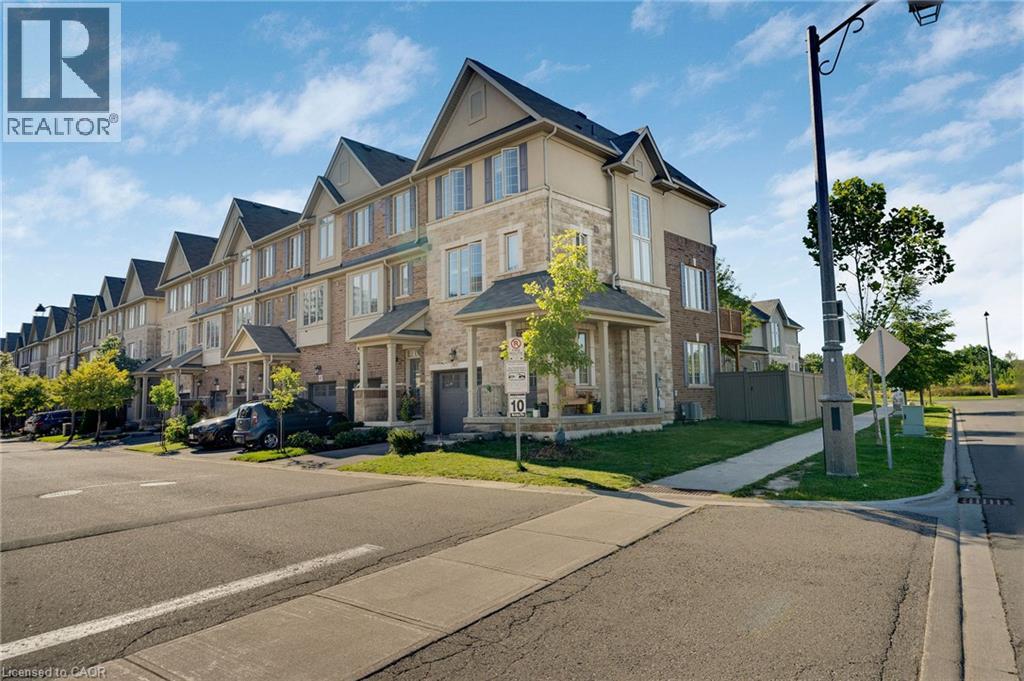 411 Hardwick Common, Oakville, Ontario  L6H 0P8 - Photo 2 - 40862527