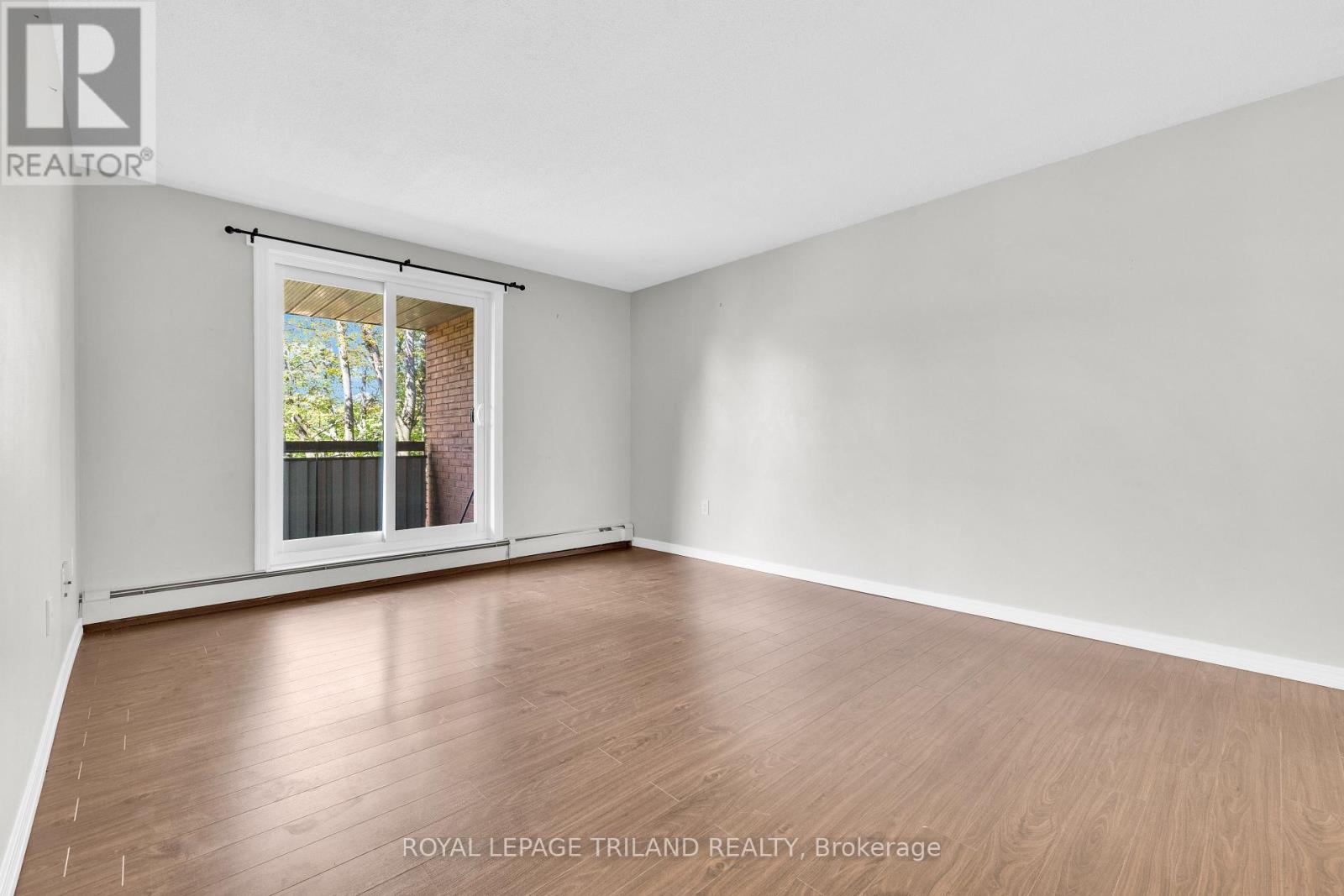 306 - 955 Grand Avenue W, Chatham-Kent, Ontario  N7L 4Z6 - Photo 2 - X13782884