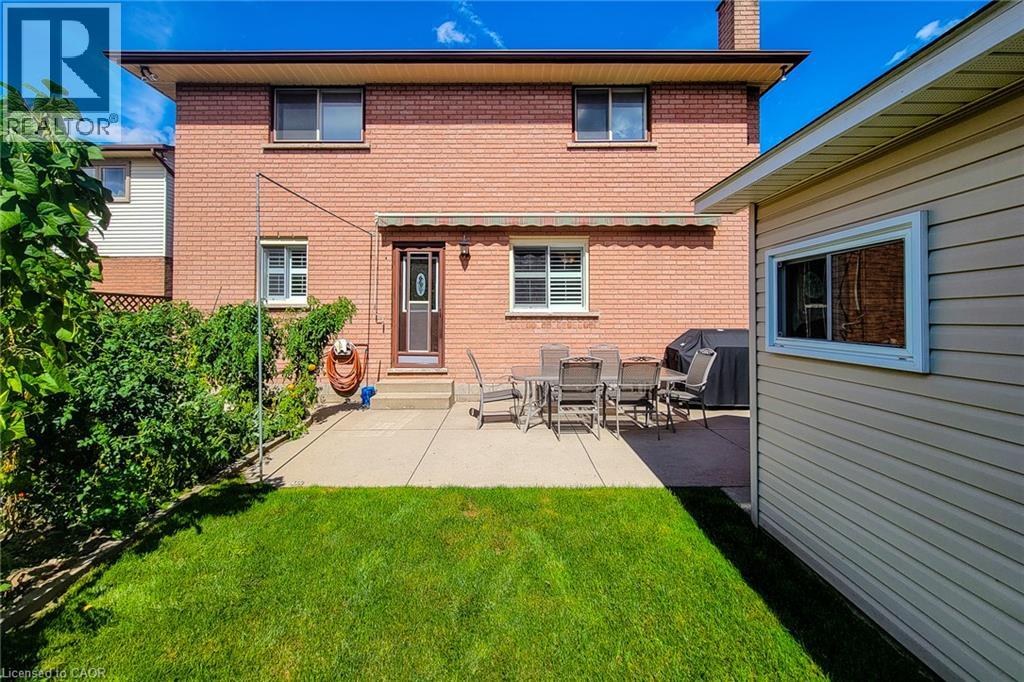 276 Green Cedar Drive, Hamilton, Ontario  L9C 6S9 - Photo 4 - 40862807