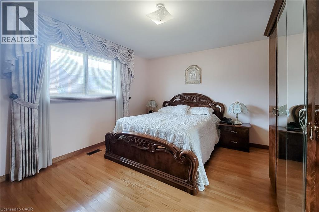 276 Green Cedar Drive, Hamilton, Ontario  L9C 6S9 - Photo 19 - 40862807
