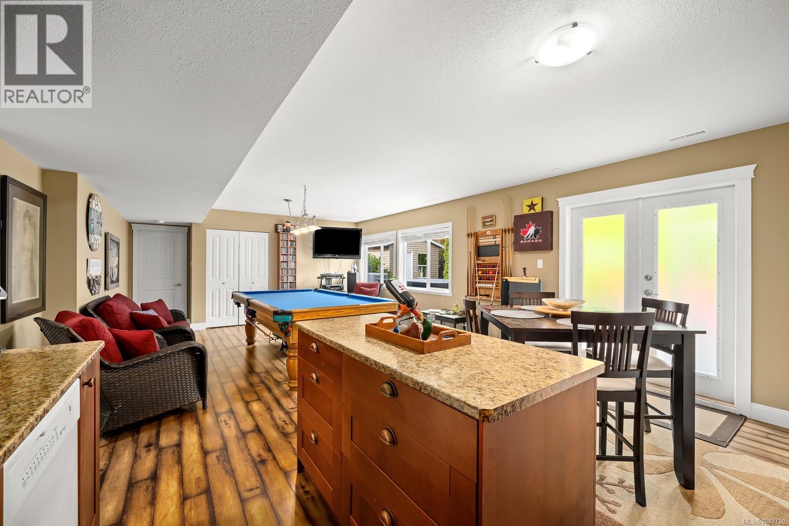 2462 Canuck Pl, Comox, British Columbia  V9M 0A9 - Photo 56 - 1049720