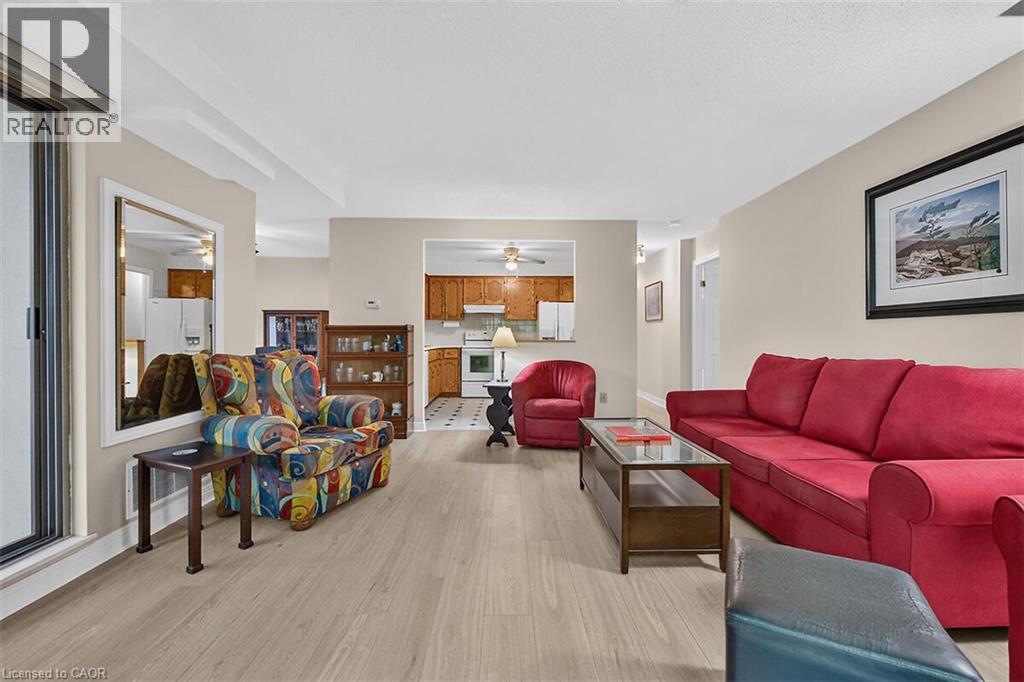 6 Village Green Boulevard Unit# 202, Stoney Creek, Ontario  L8G 5B7 - Photo 15 - 40863157