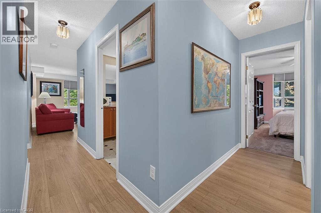 6 Village Green Boulevard Unit# 202, Stoney Creek, Ontario  L8G 5B7 - Photo 10 - 40863157