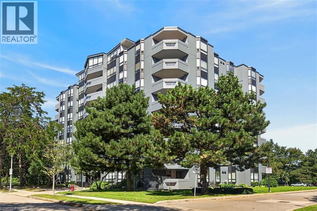 6 VILLAGE GREEN Boulevard Unit# 202, Stoney Creek, Ontario