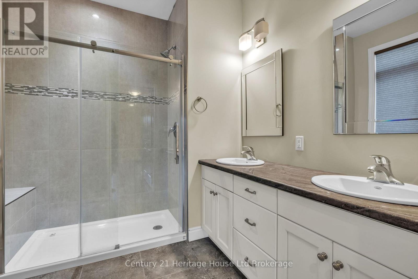 472 Fairway Road, Woodstock, Ontario  N4T 0E7 - Photo 16 - X13782824