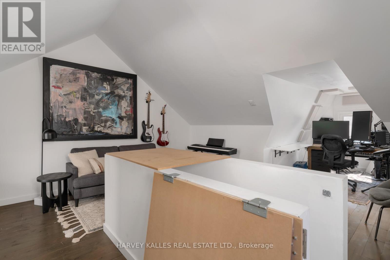 281 Lisgar Street, Toronto, Ontario  M6J 3H1 - Photo 20 - C13782826