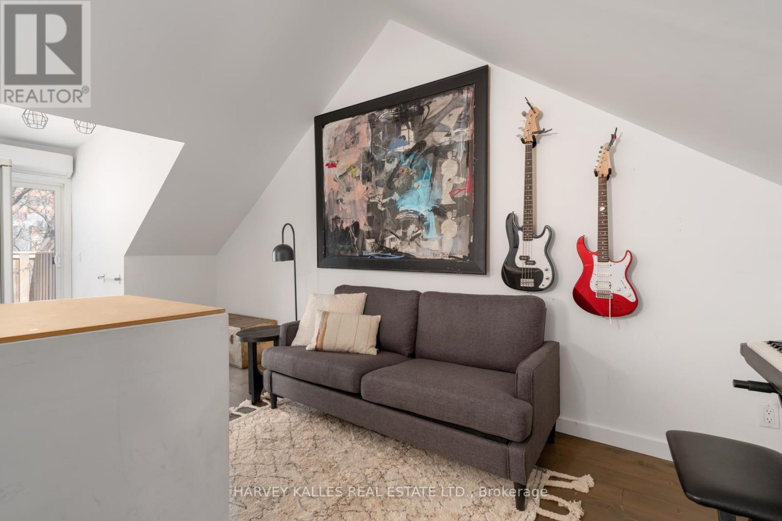 281 Lisgar Street, Toronto, Ontario  M6J 3H1 - Photo 22 - C13782826