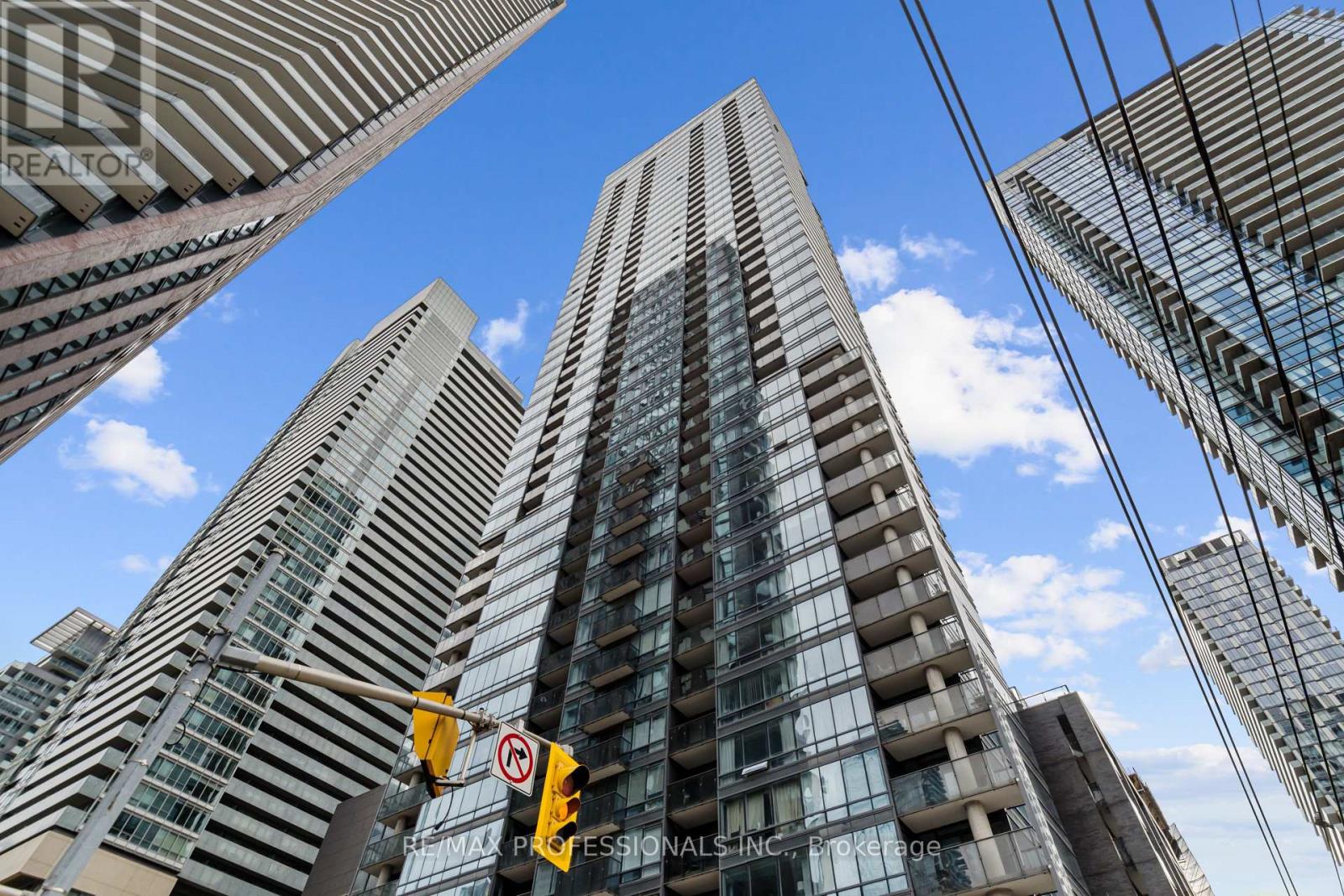 522 - 295 ADELAIDE STREET W, toronto (waterfront communities), Ontario