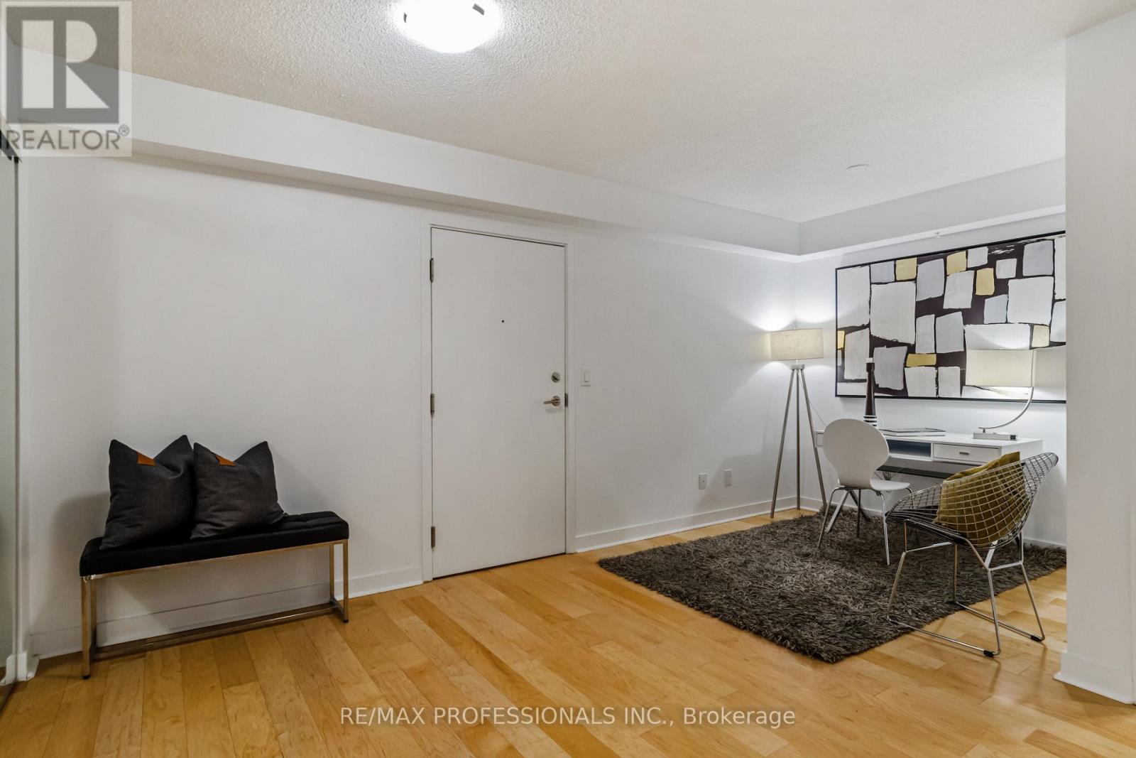 522 - 295 Adelaide Street W, Toronto (Waterfront Communities), Ontario  M5V 0L4 - Photo 14 - C13782906