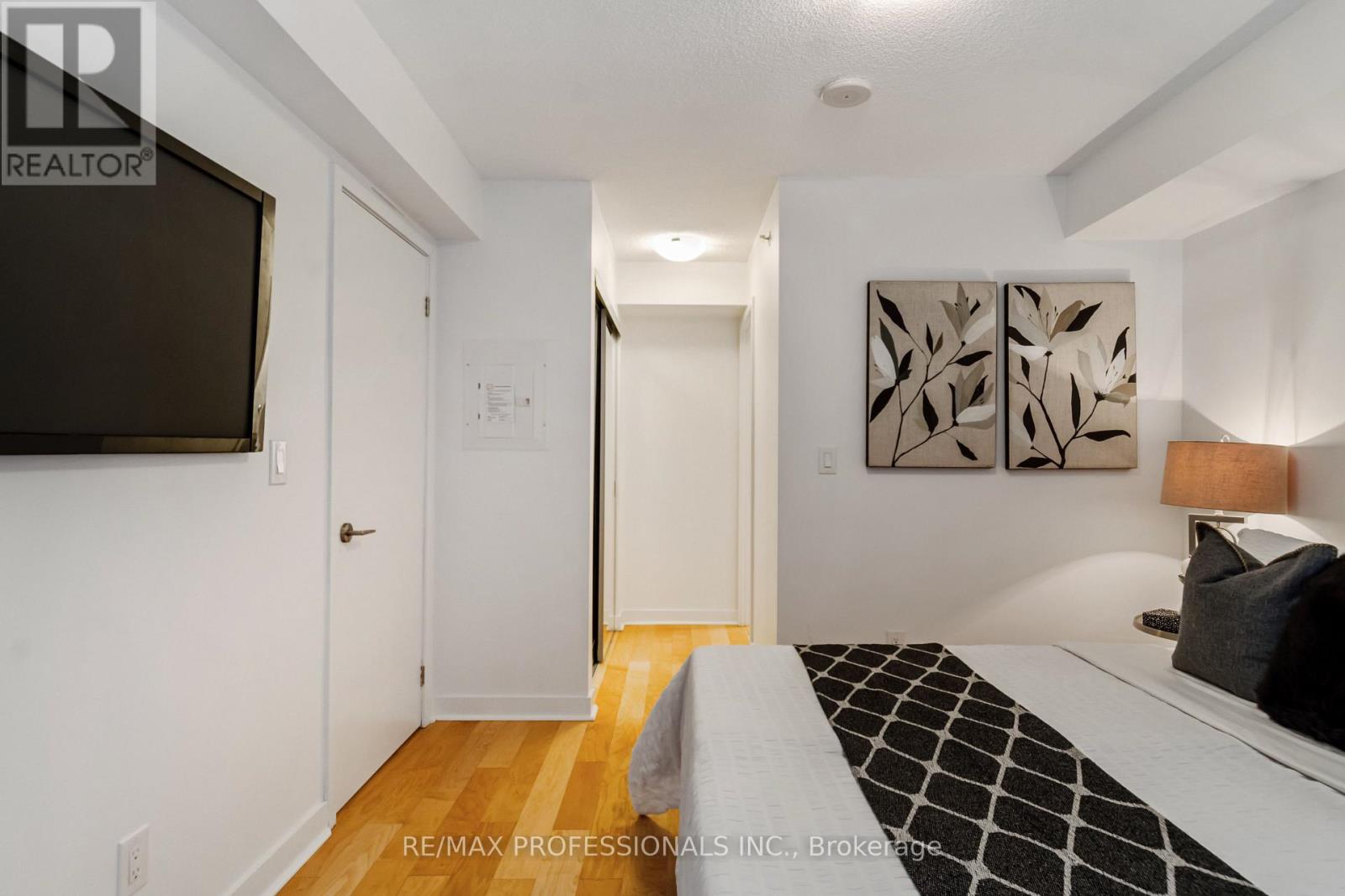 522 - 295 Adelaide Street W, Toronto (Waterfront Communities), Ontario  M5V 0L4 - Photo 15 - C13782906