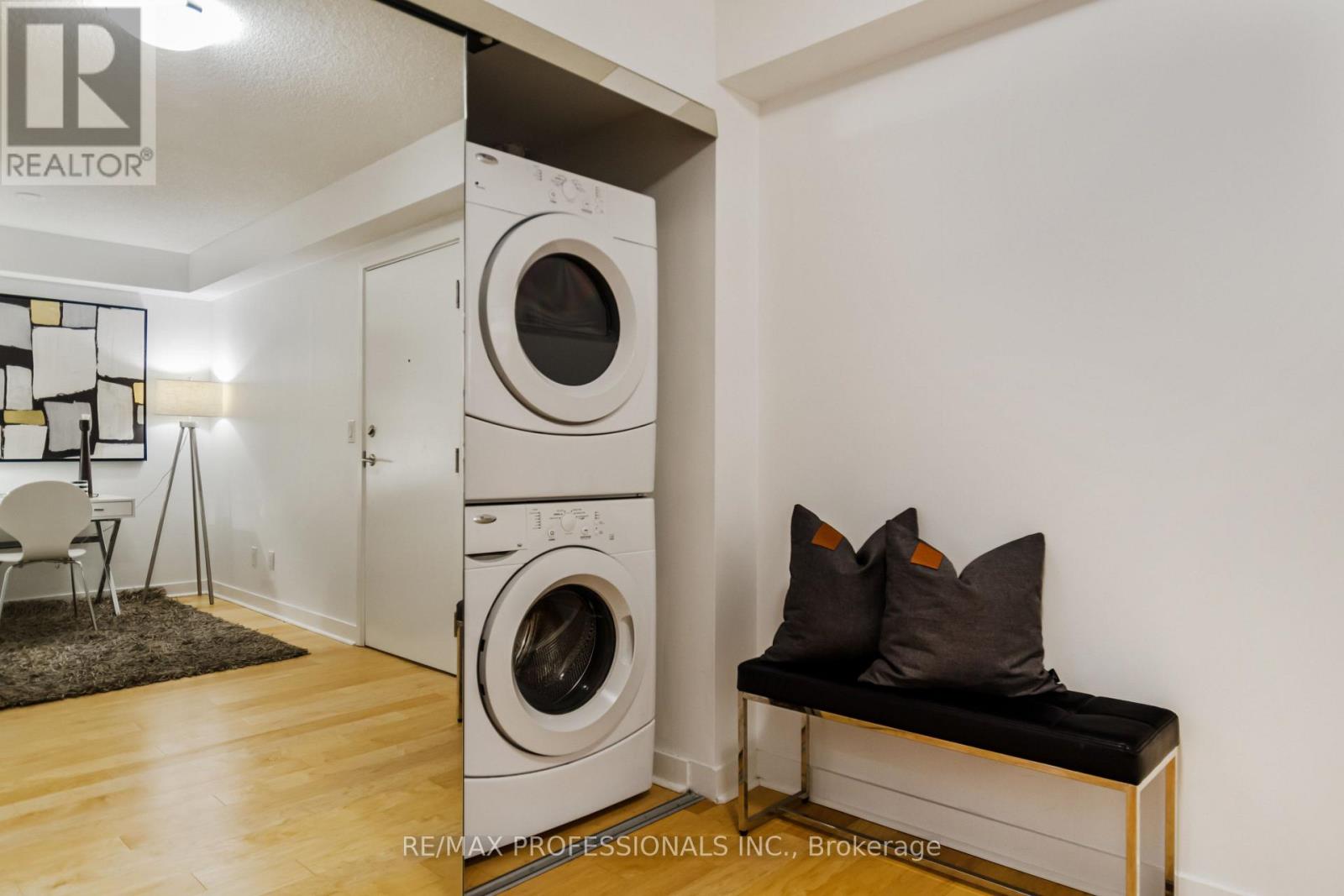 522 - 295 Adelaide Street W, Toronto (Waterfront Communities), Ontario  M5V 0L4 - Photo 24 - C13782906