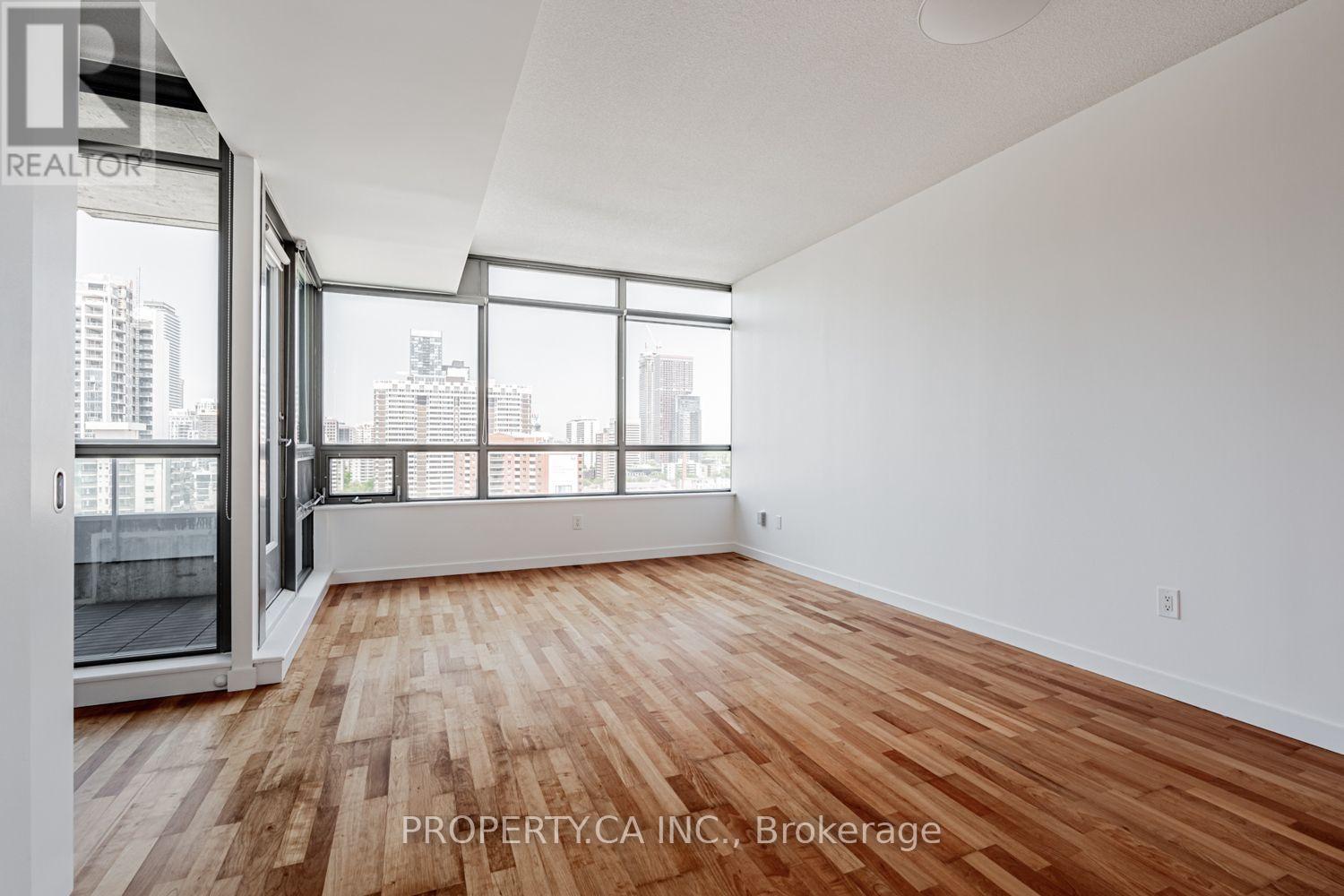 1803 - 285 Mutual Street, Toronto (Church-Yonge Corridor), Ontario  M4Y 3C5 - Photo 3 - C13782910