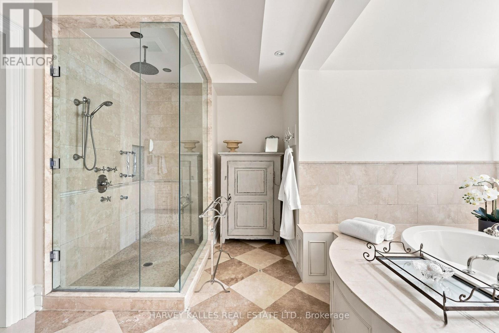 14 Denewood Crescent, Toronto, Ontario  M3B 1M5 - Photo 31 - C13782944