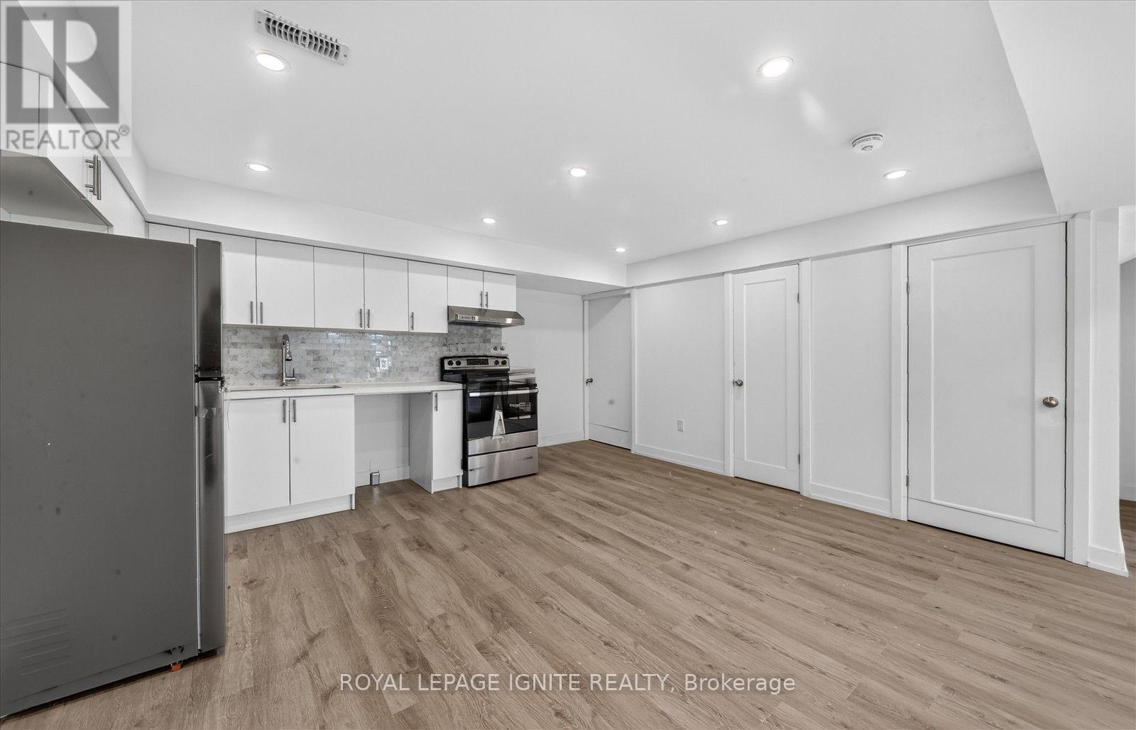 Bsmt - 133 Dance Act Avenue, Oshawa, Ontario  L1H 0H4 - Photo 10 - E13782896