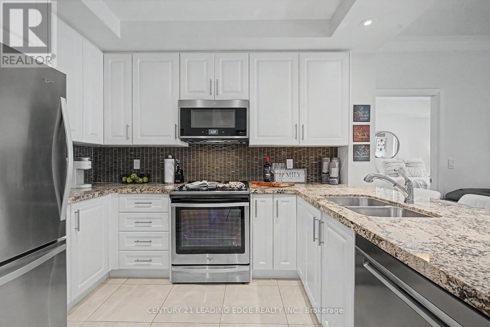 312 - 25 Baker Hill Boulevard, Whitchurch-Stouffville (Stouffville), Ontario  L4A 1P8 - Photo 15 - N13782868