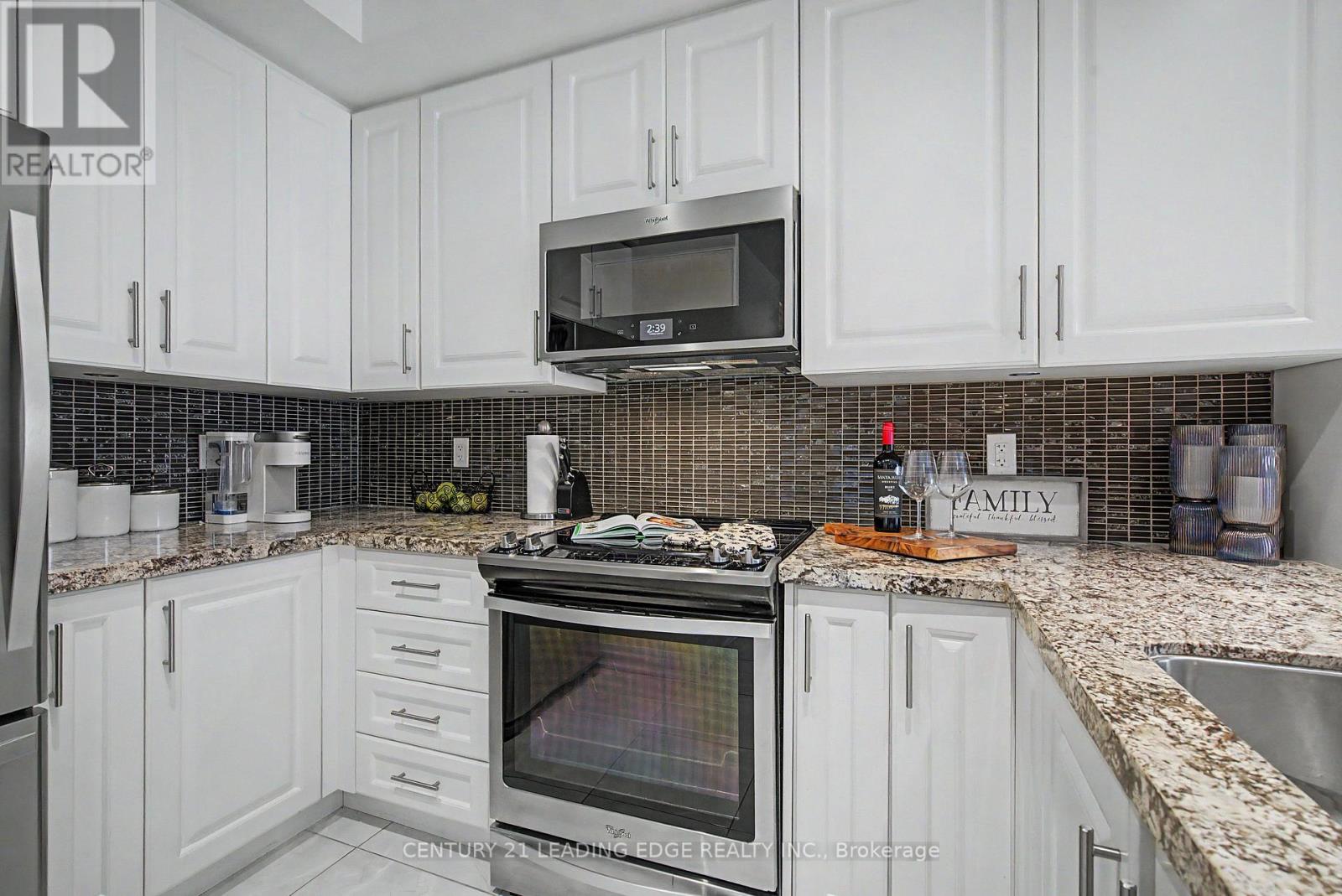 312 - 25 Baker Hill Boulevard, Whitchurch-Stouffville (Stouffville), Ontario  L4A 1P8 - Photo 16 - N13782868