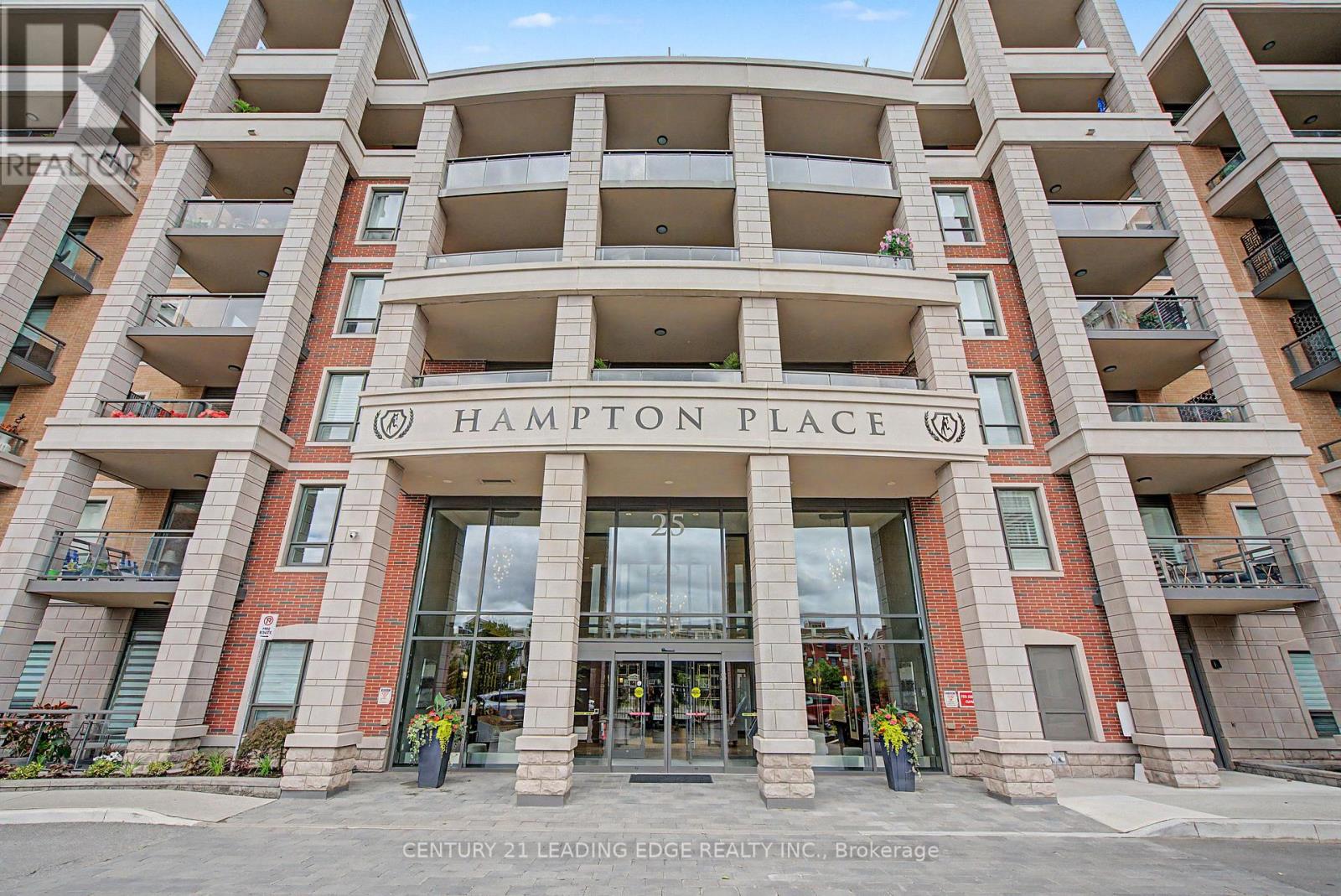 312 - 25 Baker Hill Boulevard, Whitchurch-Stouffville (Stouffville), Ontario  L4A 1P8 - Photo 2 - N13782868