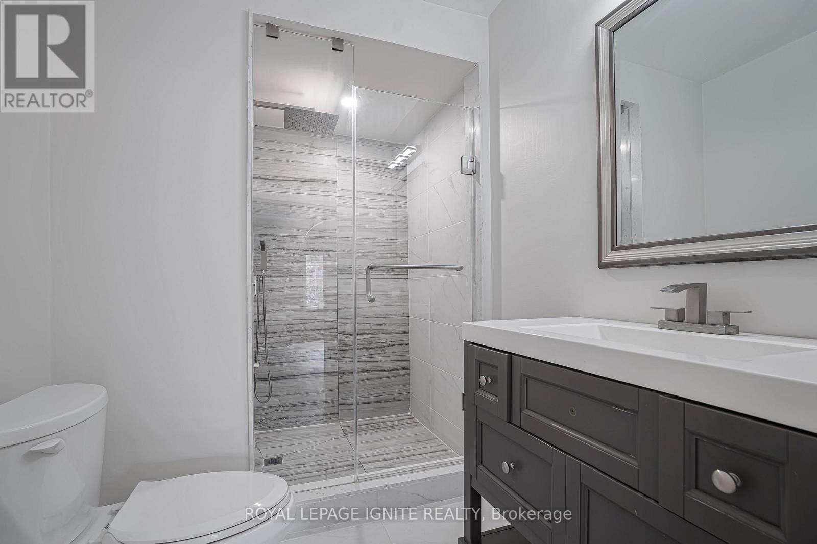 69 Raeview Drive, Whitchurch-Stouffville, Ontario  L4A 3G7 - Photo 15 - N13782882