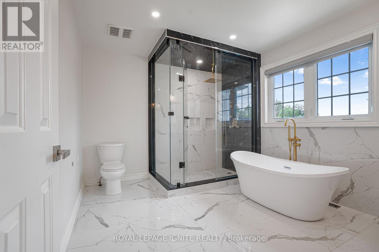 69 Raeview Drive, Whitchurch-Stouffville, Ontario  L4A 3G7 - Photo 20 - N13782882