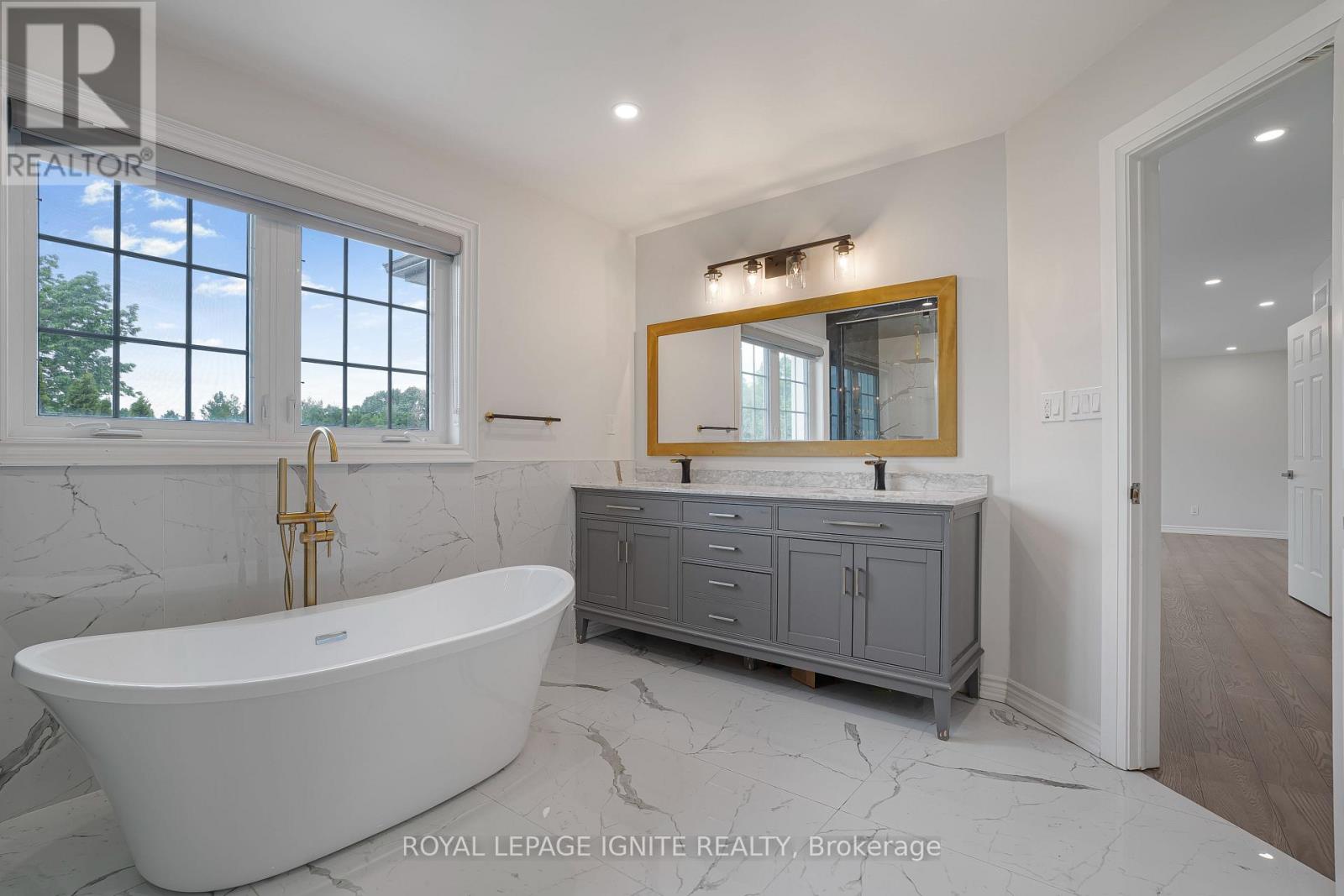 69 Raeview Drive, Whitchurch-Stouffville, Ontario  L4A 3G7 - Photo 21 - N13782882