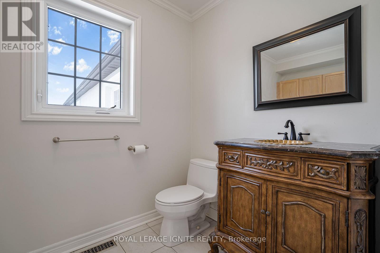69 Raeview Drive, Whitchurch-Stouffville, Ontario  L4A 3G7 - Photo 24 - N13782882