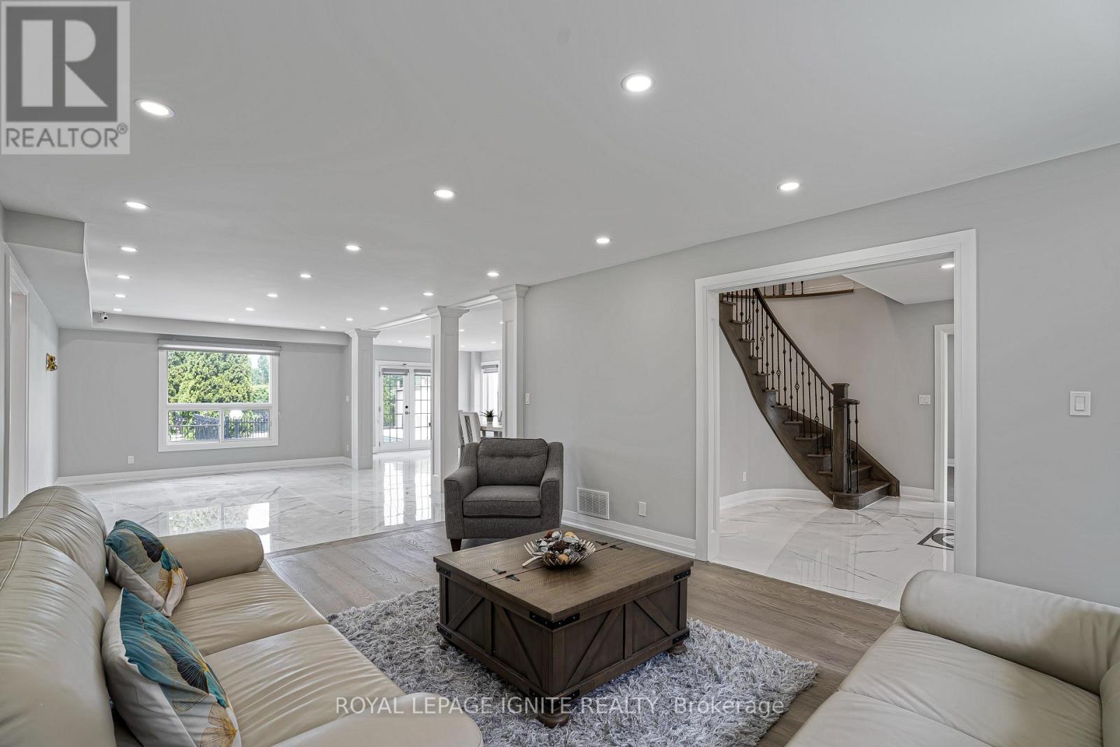 69 Raeview Drive, Whitchurch-Stouffville, Ontario  L4A 3G7 - Photo 48 - N13782882
