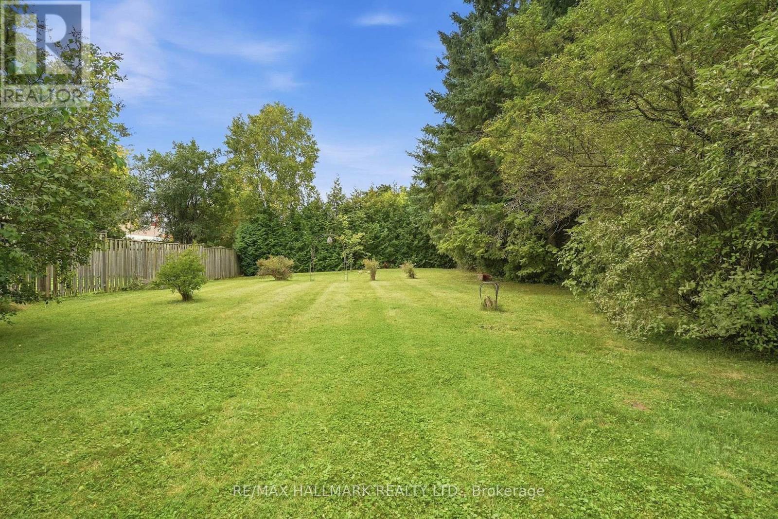 7 George Street, Richmond Hill (Oak Ridges), Ontario  L4E 2T4 - Photo 2 - N13782898