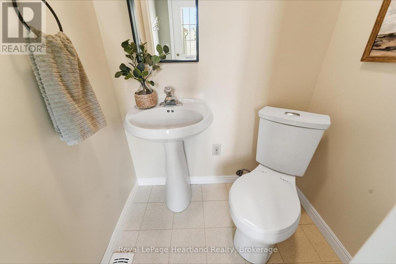 80905 Base Line, Central Huron, Ontario  N0M 1L0 - Photo 23 - X13782880