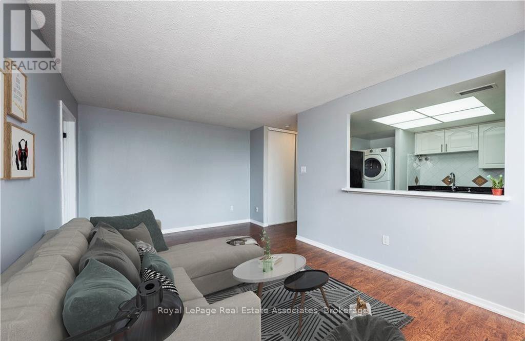 507 - 300 Webb Drive, Mississauga, Ontario L5B 3W3 - Photo 5 - W13782838
