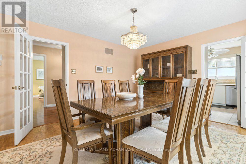 2192 Castlestone Court, Mississauga, Ontario  L5B 1Y1 - Photo 16 - W13782842