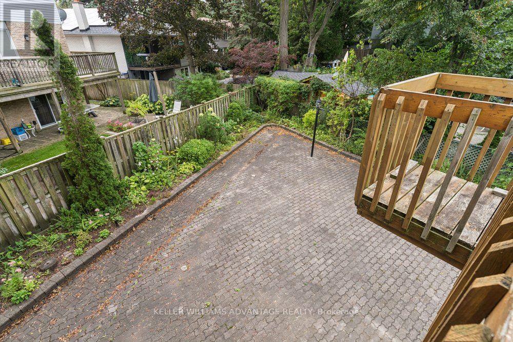 2192 Castlestone Court, Mississauga, Ontario  L5B 1Y1 - Photo 20 - W13782842