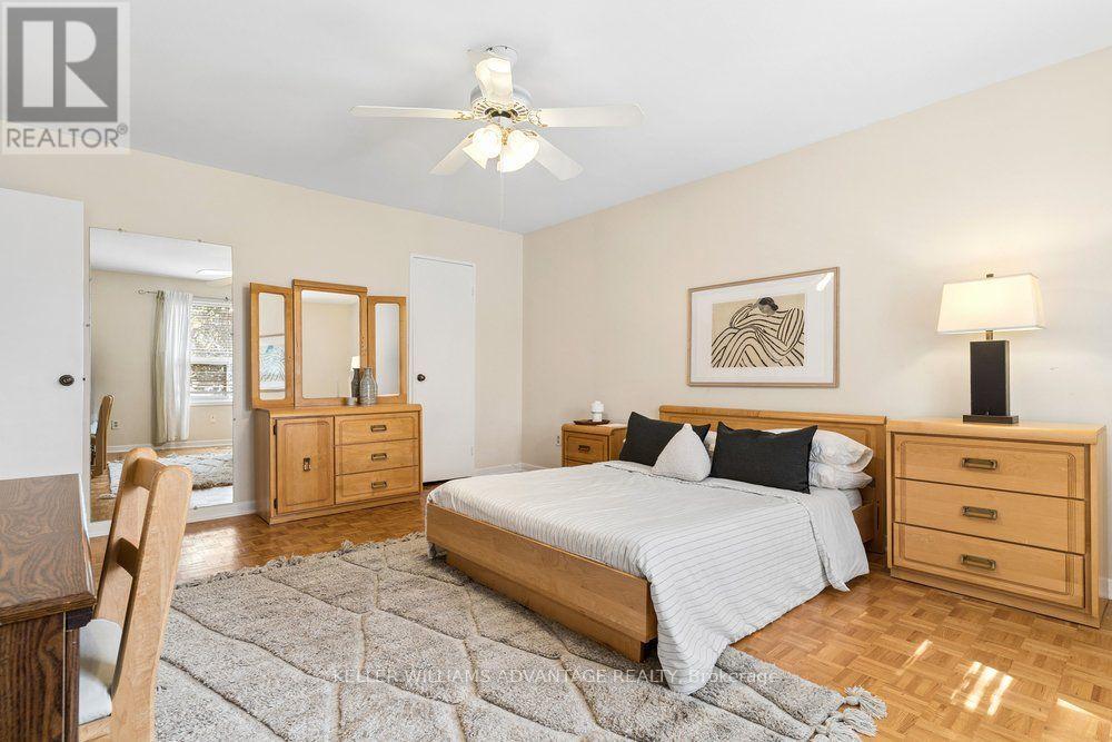 2192 Castlestone Court, Mississauga, Ontario  L5B 1Y1 - Photo 31 - W13782842