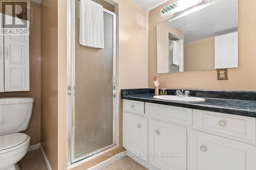 2192 Castlestone Court, Mississauga, Ontario  L5B 1Y1 - Photo 45 - W13782842