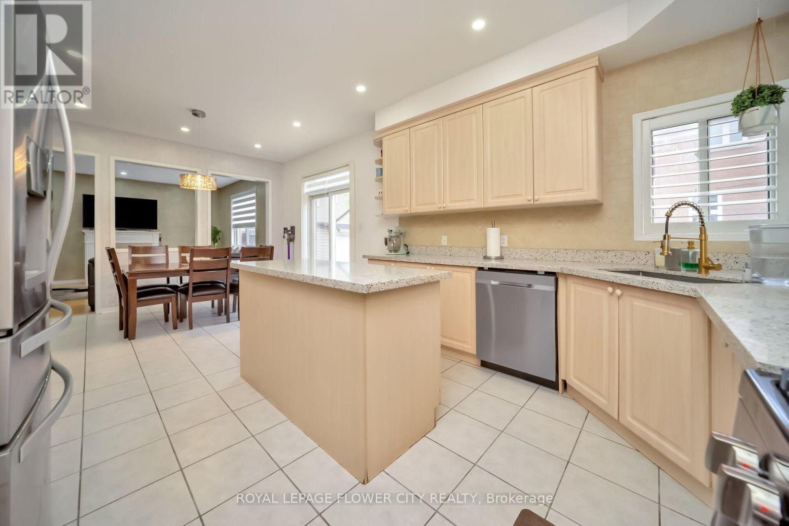 36 Borneo Crescent, Brampton, Ontario  L6R 3C5 - Photo 19 - W13782852
