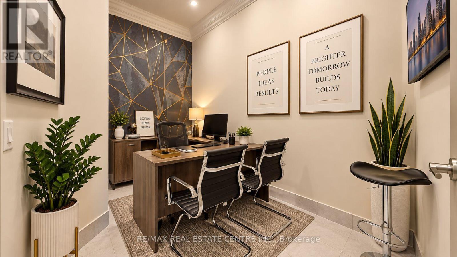 4 - 150 Oak Park Boulevard, Oakville, Ontario  L6H 0E7 - Photo 12 - W13782916