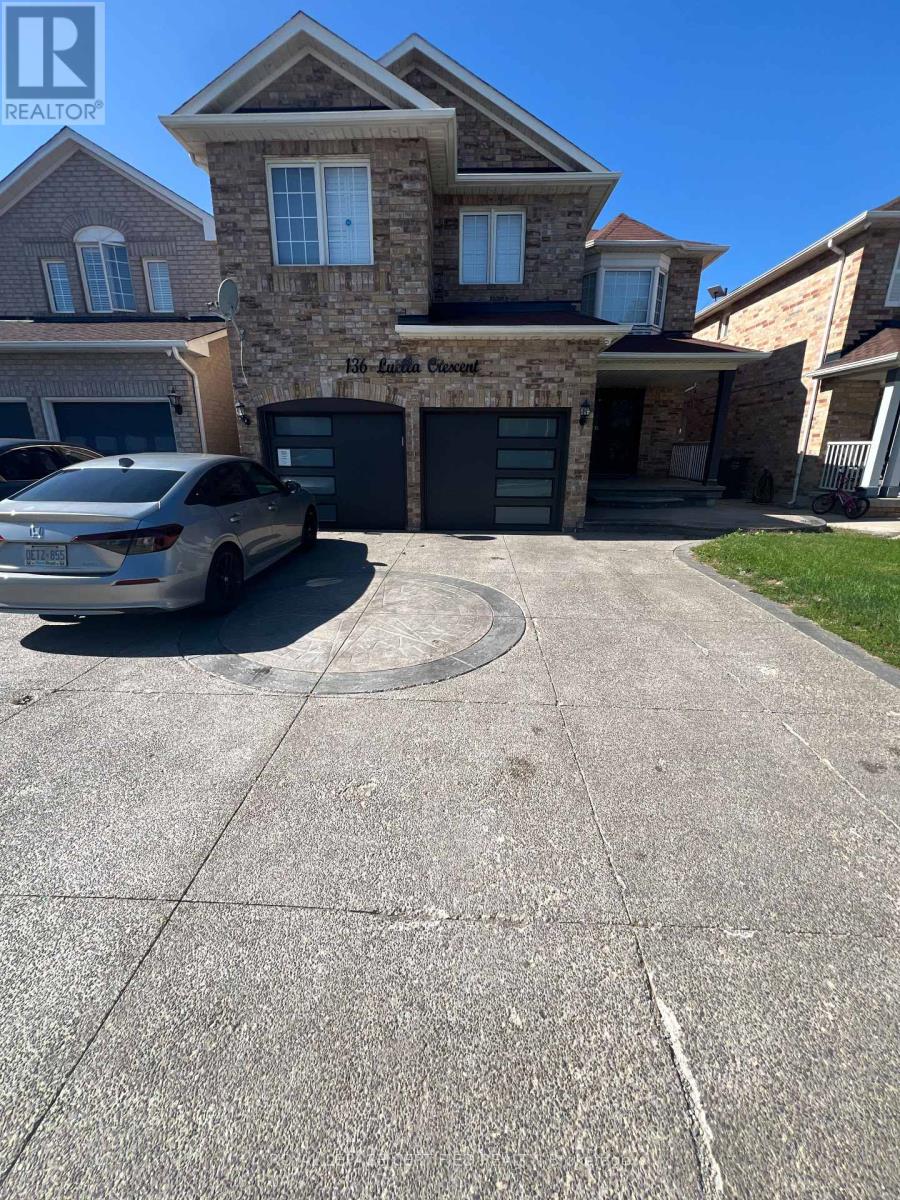 136 Luella Crescent, Brampton (Fletcher's Meadow), Ontario  L7A 3H8 - Photo 1 - W13782942