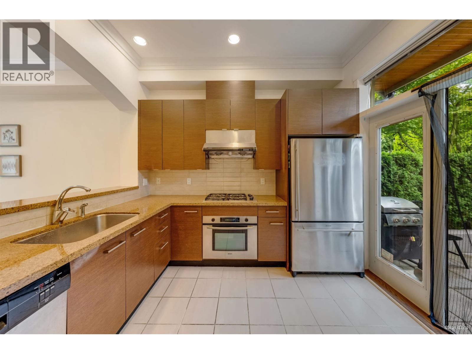 989 W 38th Avenue, Vancouver, British Columbia  V5Z 2L7 - Photo 7 - R3165206
